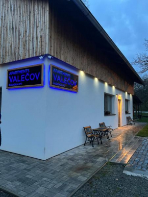Apartments 4 Valečov-Zásadka 7